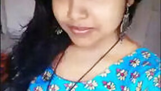 Desi girl webcam show breasts on cam