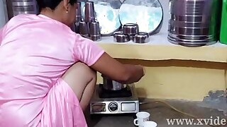 Real desi bhabhi sex video hindi mein