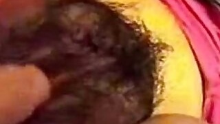 Auntie ki hairy pussy ki chudai ki video