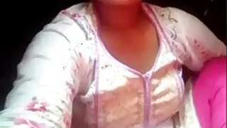 Beautiful Hillbilly Bhabi Shows And Jerks Her Fingers
