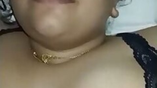 Sexy fatty Bhabhi gives a blowjob and fucks