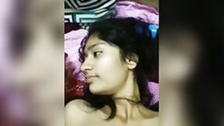 Desi woman performs a hot XXX show with a guy who fucks her on camera