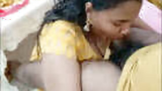 Tamil mom wife sucking bloody vdos