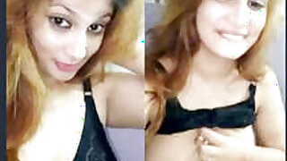 BEAUTIFUL BUSTY PUNJABI GIRL TOOK SELFIE VIDEO FOR HER BOYFRIEND