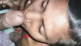 DESI BHABHI TEASES TO GIVE PLEASURE TO HIS LOVER'S COCK, WHOM HE LOVES