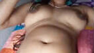 Indian girl Desi Zakaz is captured before having sex live with her pussy