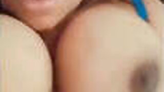 Tamil Girl Shows Her Big Boobs