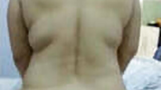 Desi bhabhi gets fucked on top