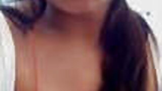 Hot Indian girl Desi shows her tits on VK part 2