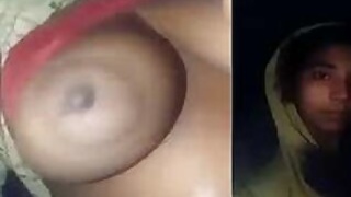 Pretty girl Shows her tits and wet pussy