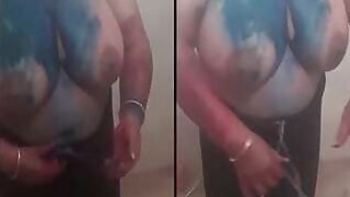 Telugu Bhabhi Shows Her Boobs