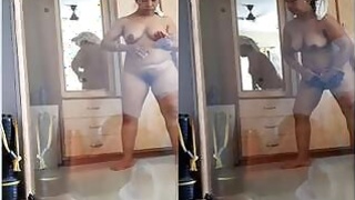 Bhabhi In Clothes Video For Lover